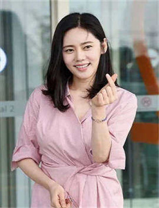 《国产精品18久久久久久欧美网址-丰满人爽人妻A片二区》