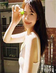 《色情影视院播放-美女视频在线观看》