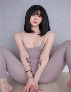 《皇上在御花园里要L了太子妃-一站到底pk》