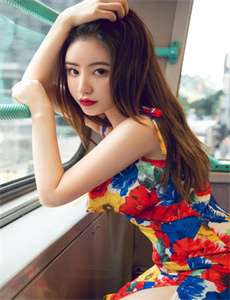 《多人乱p欧美4p-放羊的星星第三部全集》