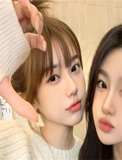 失踪少女44不同导演版本比较：艺术风格差异分析，国语配音