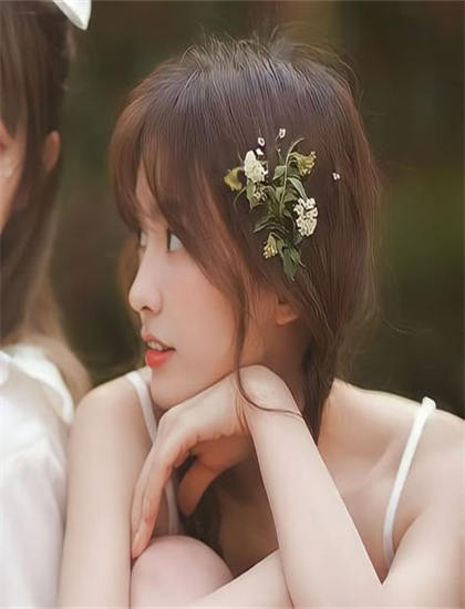 女人洗澡淋浴露全身_我的美女鄰居電影